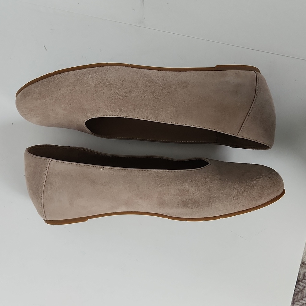 Eileen Fisher Women's Una 2 Flat Earth Nubuck Ballet Flats Size 9 NWOT - Picture 8 of 11